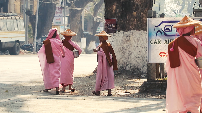 ကိုဗစ်ဒုတိယလှိုင်းကာလ ဆွမ်းခံမထွက်ရသဖြင့် သီလရှင်များ အခက်အခဲ ကြုံနေ