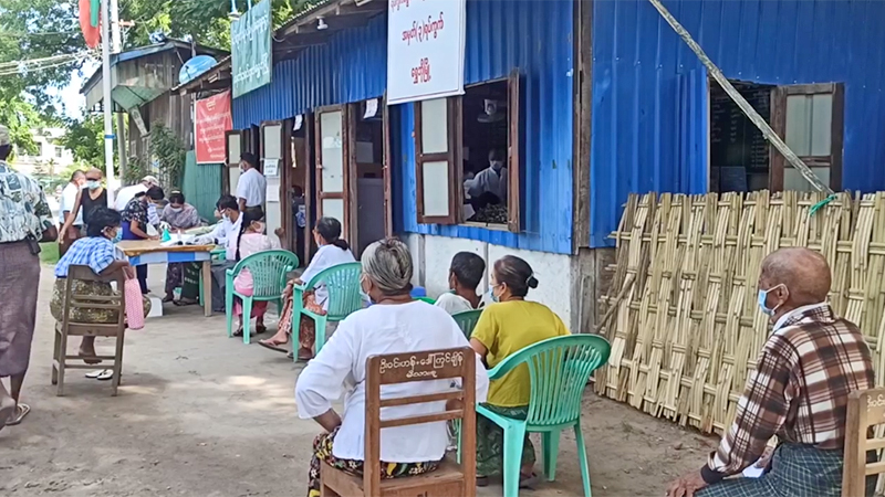 ရွှေဘိုမြိုနယ် မဲရုံအချို့၌ မဲဆွယ်ဗွီဒီယိုဖွင့်သူနှင့် ကြိုတင်မဲပေးမှု စွက်ဖက်ခဲ့သူ ၃ ဦး အမှုဖွင့်ခံရ