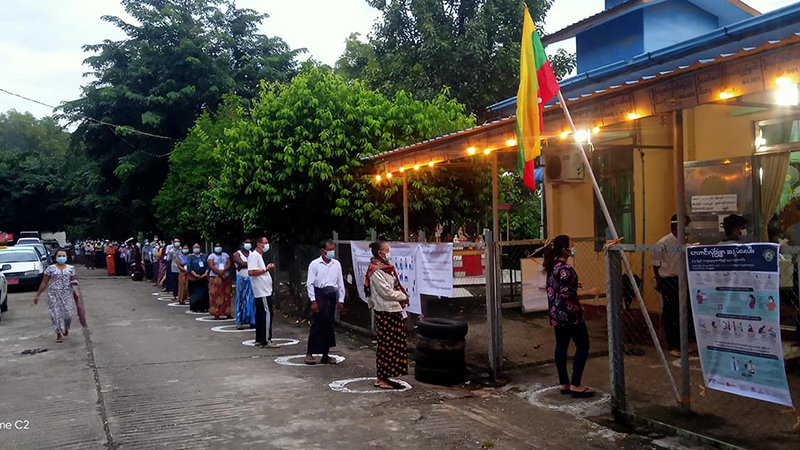 ဒဂုံမြို့သစ်(တောင်ပိုင်း) မြို့နယ် မဲပေးမှုမြင်ကွင်း (ဓာတ်ပုံ)