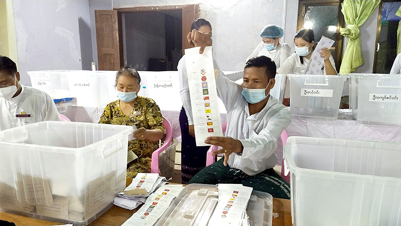 ဘားအံတွင် ဝန်ကြီးချုပ်အပါအဝင် အန်အယ်လ်ဒီကိုယ်စားလှယ်လောင်းများ အနိုင်ရ