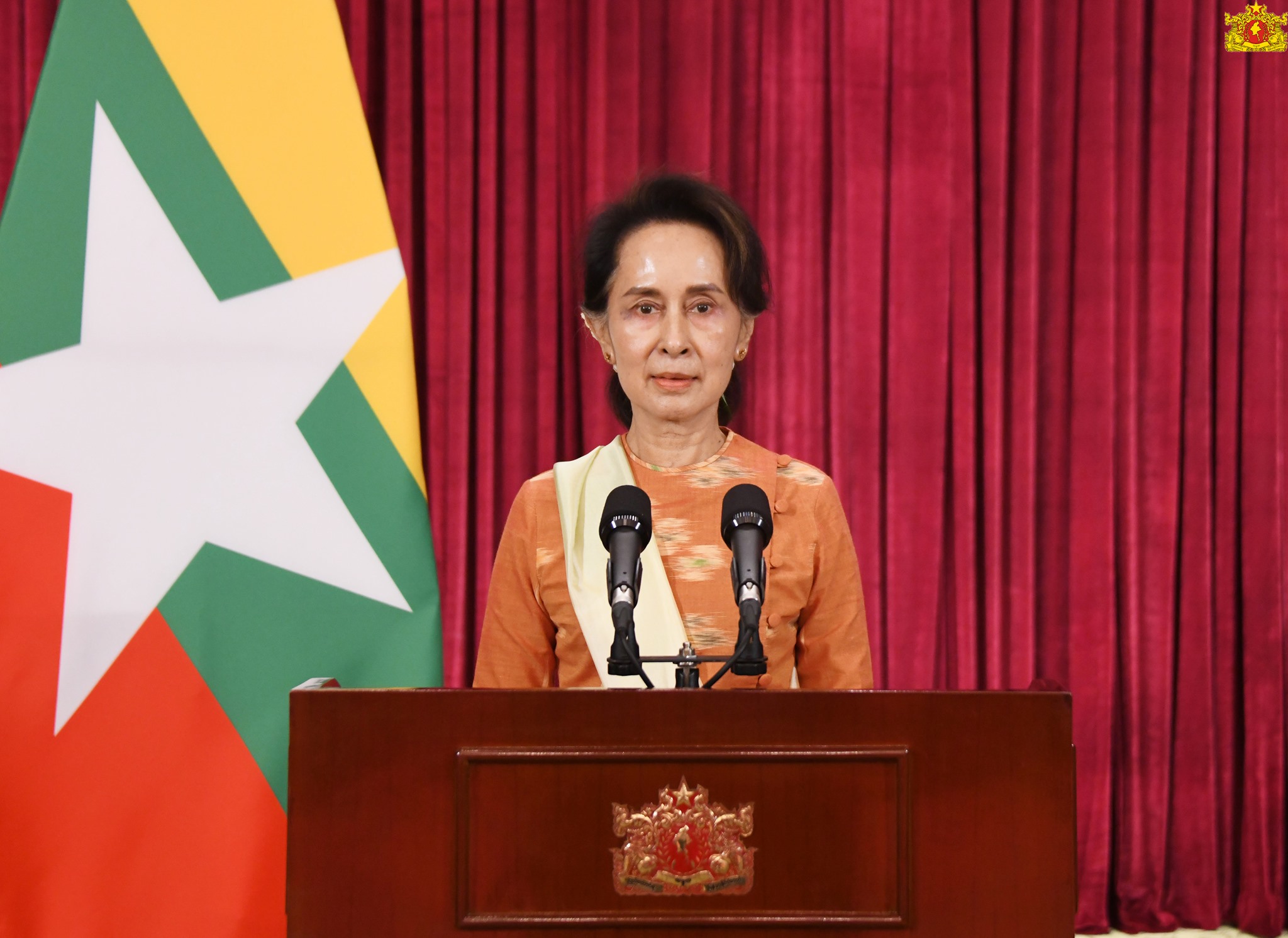 အံ့မခန်းတာဝန်ကျေသည့် ပြည်သူများကို ကျေးဇူးတင်ဟု အတိုင်ပင်ခံပုဂ္ဂိုလ် ဂုဏ်ပြုစကားပြော