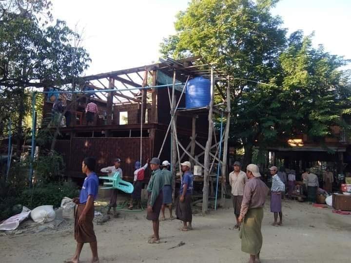 ပွင့်ဖြူမြို့နယ်၌ မြစ်ကမ်းပါးပြိုကျပြီး လူနေအိမ်များ အမြန်ပြောင်းရွေ့နေရ