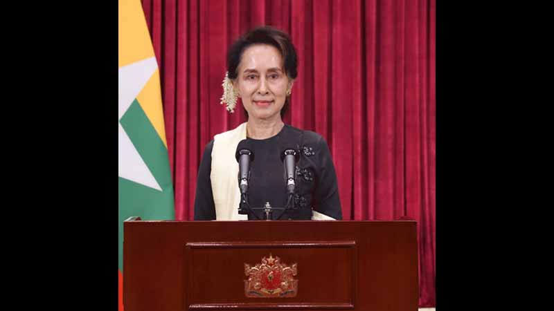စီးပွားရေး၊ ပညာရေး၊ အလုပ်အကိုင်အတွက် အွန်လိုင်းက လက်တွေ့ပညာပေးမည်ဟု အတိုင်ပင်ခံပြော