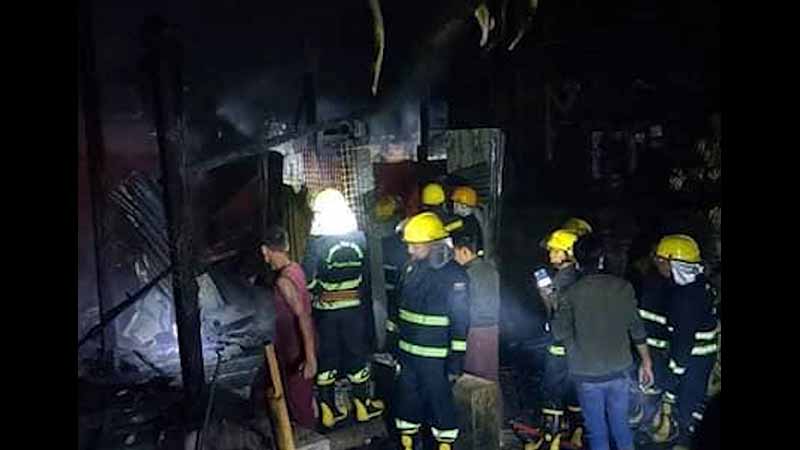 ပုသိမ်မြို့တွင် မုန့်စိမ်းပေါင်း ပေါင်းရာမှ နေအိမ်မီးလောင်မှု ဖြစ်ပွား