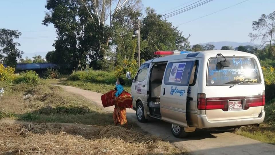 နောင်ချိုတွင် ကိုဗစ်-၁၉ လူနာများလာသဖြင့် လူနာတင်ယာဉ်နှင့် စေတနာ့ဝန်ထမ်းအင်အား လိုအပ်နေ