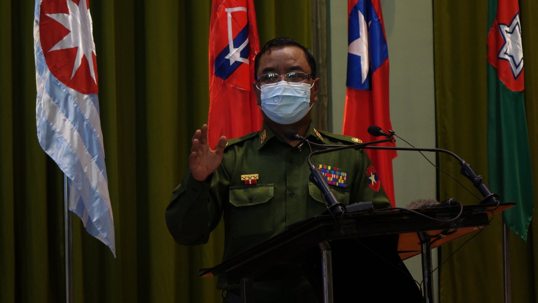 မဲရုံများတွင် ရွေးကောက်ပွဲနှင့်ပတ်သက်သည့် ဖြစ်စဉ်များကို တပ်မတော်က စုံစမ်းစစ်ဆေးနေ