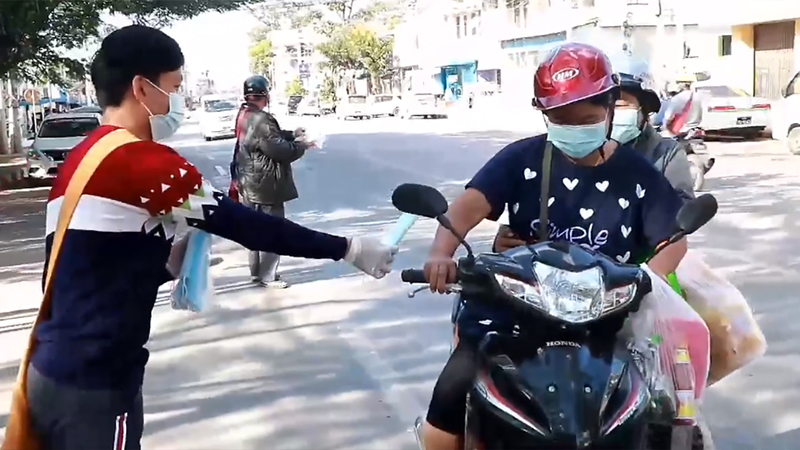 တောင်ကြီး သတင်းထောက်များအသင်းက ပထမဆုံးအကြိမ် mask ကမ်ပိန်းပြုလုပ်