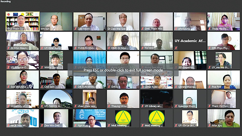 ရန်ကုန်တက္ကသိုလ် ရာပြည့်ပွဲ လူအများအပြားလာ၊ ကိုယ်အပူချိန်မြင့်သူများကို ဆေးရုံပို့မည်