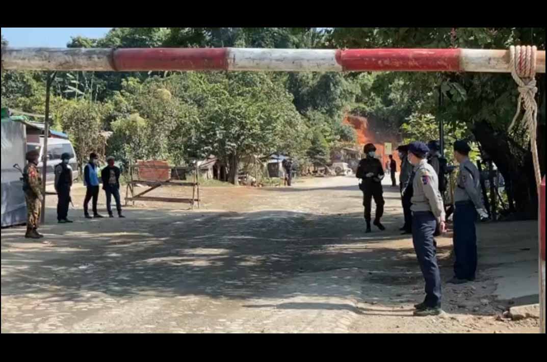 ဖားကန့်တွင် ကိုဗစ်-၁၉ ကူးစက်ခံရသူ များပြားလာသဖြင့် ရပ်ကွက်အချို့ Lockdown ချ 