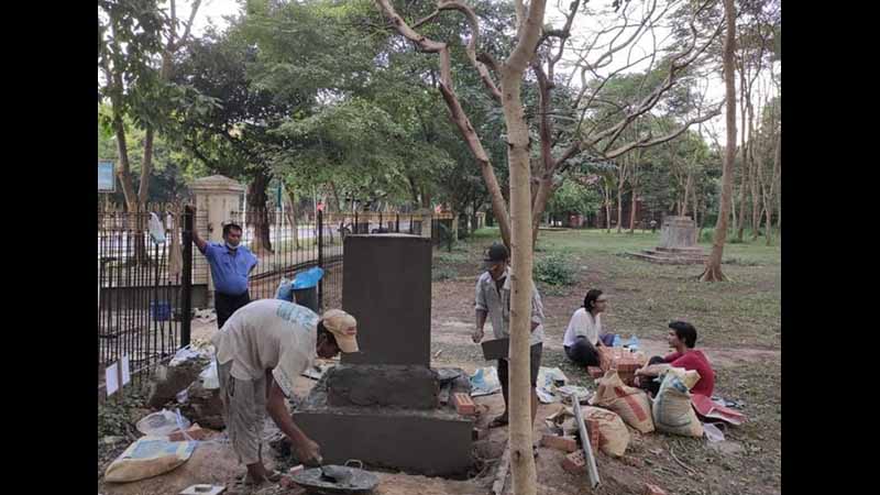ရန်ကုန်တက္ကသိုလ်သမဂ္ဂရင်ပြင်နီတွင် ကမ္ပည်းမှတ်တမ်း ဆောက်လုပ်
