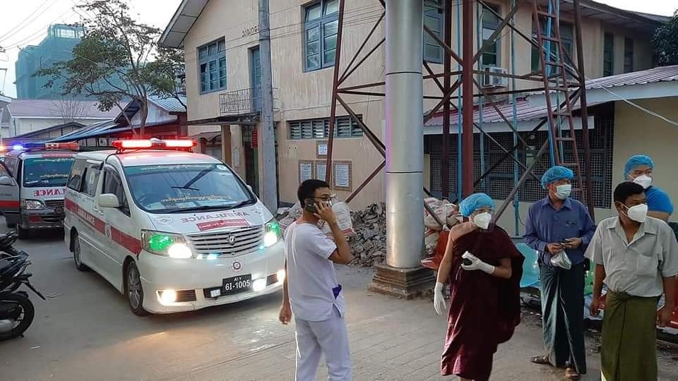 ဧရာ၀တီတိုင်းတွင် သံဃာ ၁၁ ပါးအပါဝင် ကိုဗစ်-၁၉ လူနာသစ် ၆၇ ဦးထပ်တွေ့