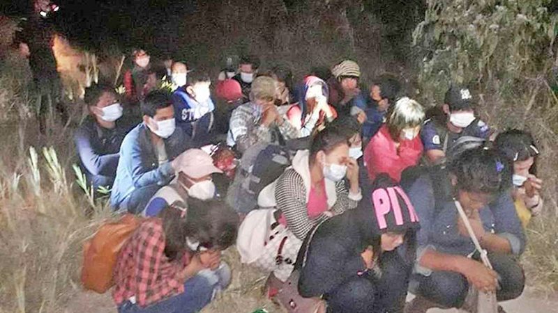 ခိုးဝင်မြန်မာရွှေ့ပြောင်းလုပ်သားများကို မတားဆီးနိုင်တော့ဟု ထိုင်းစစ်တပ်ပြော