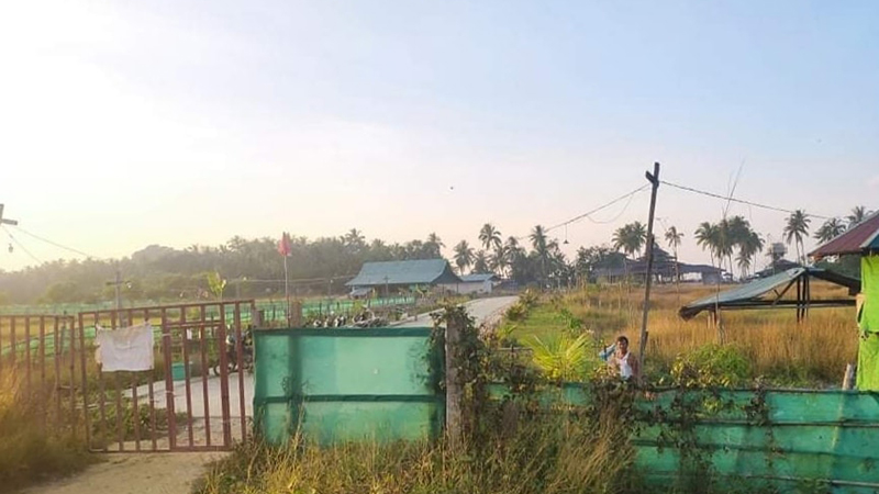 ငရုတ်ကောင်းမြို့ နံ့သာပုကျေးရွာအုပ်စု ကိုဗစ်စစ်ဆေးရေးဂိတ်အားလုံး ပိတ်သိမ်း