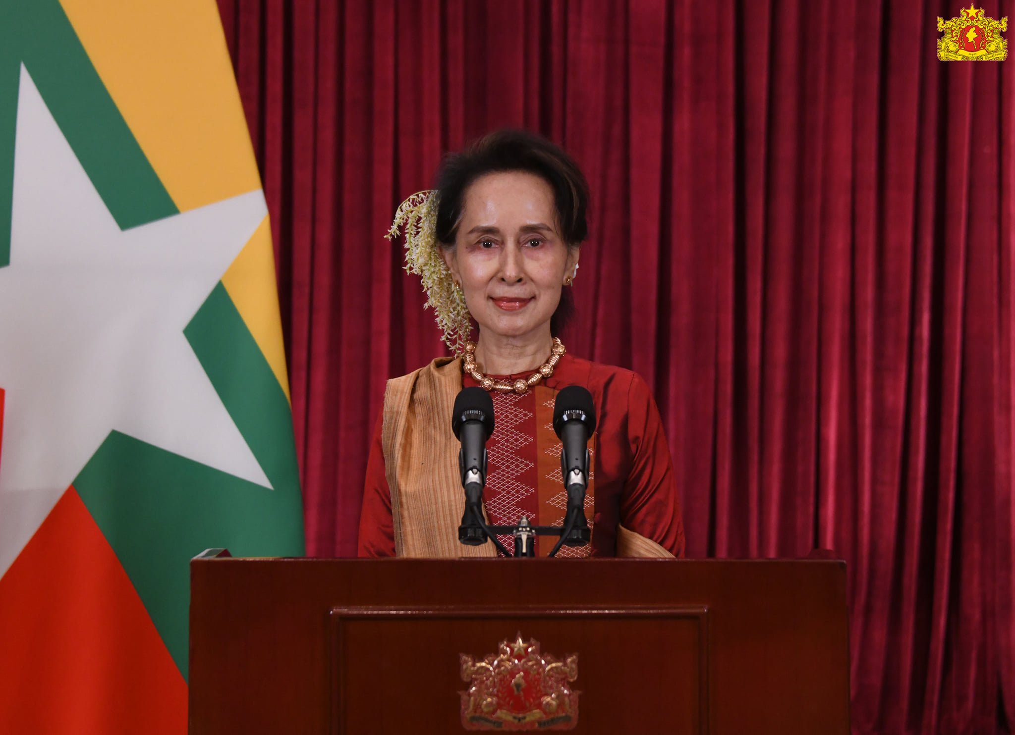 လူငယ်များ အရည်အချင်းတိုးတက်စေရေး အင်တာနက်ကို ထိရောက်စွာသုံးပြီး လေ့လာရန် တိုက်တွန်း