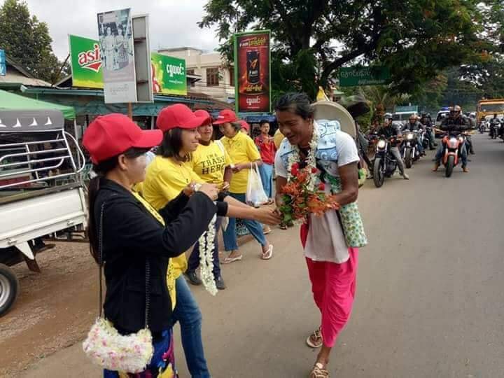 ကျန်းမာရေးဝန်ထမ်းများကို ဂုဏ်ပြုပြီး ပြင်ဦးလွင်-ရန်ကုန် တစ်ကိုယ်တော် လမ်းလျှောက်မည်