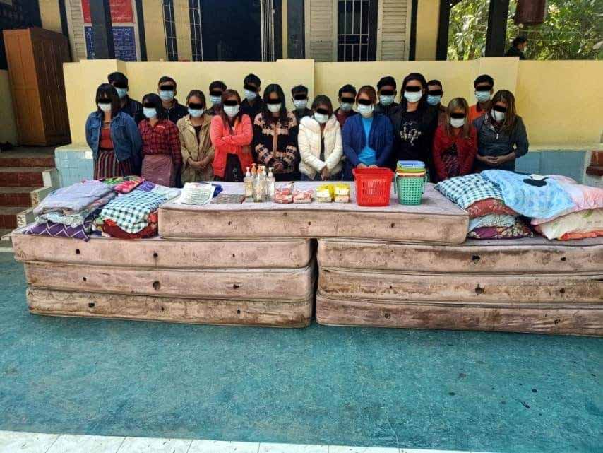မန္တလေးတွင် တရားမဝင်ဖွင့်လှစ်ထားသည့် အနှိပ်ခန်းကို ရဲက ဝင်ရောက်ဖမ်းဆီး 