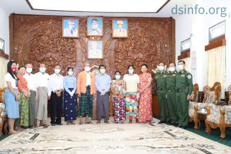 လွတ်မြောက်လာသည့် အန်အယ်လ်ဒီ လွှတ်တော်ကိုယ်စားလှယ် ၃ ဦးကို ရခိုင်ပြည်နယ်အစိုးရထံ လွှဲပေး 