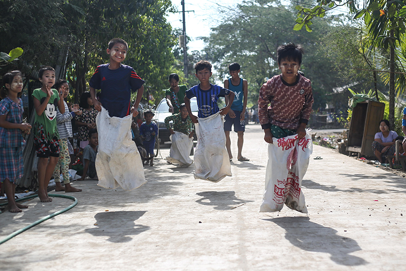 ကိုဗစ်ရောဂါကြောင့် လွတ်လပ်‌ရေးနေ့ ပျော်ပွဲရွှင်ပွဲများ အကျဉ်းချုံးကျင်းပ (ဓာတ်ပုံ)