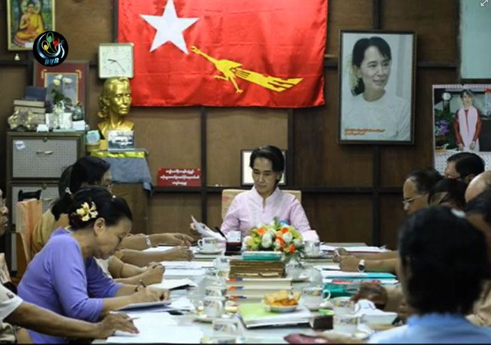 ဖြဲ့စည္းပံုျပင္ဆင္ေရးေကာ္မတီ NLD ဖြဲ့စည္း