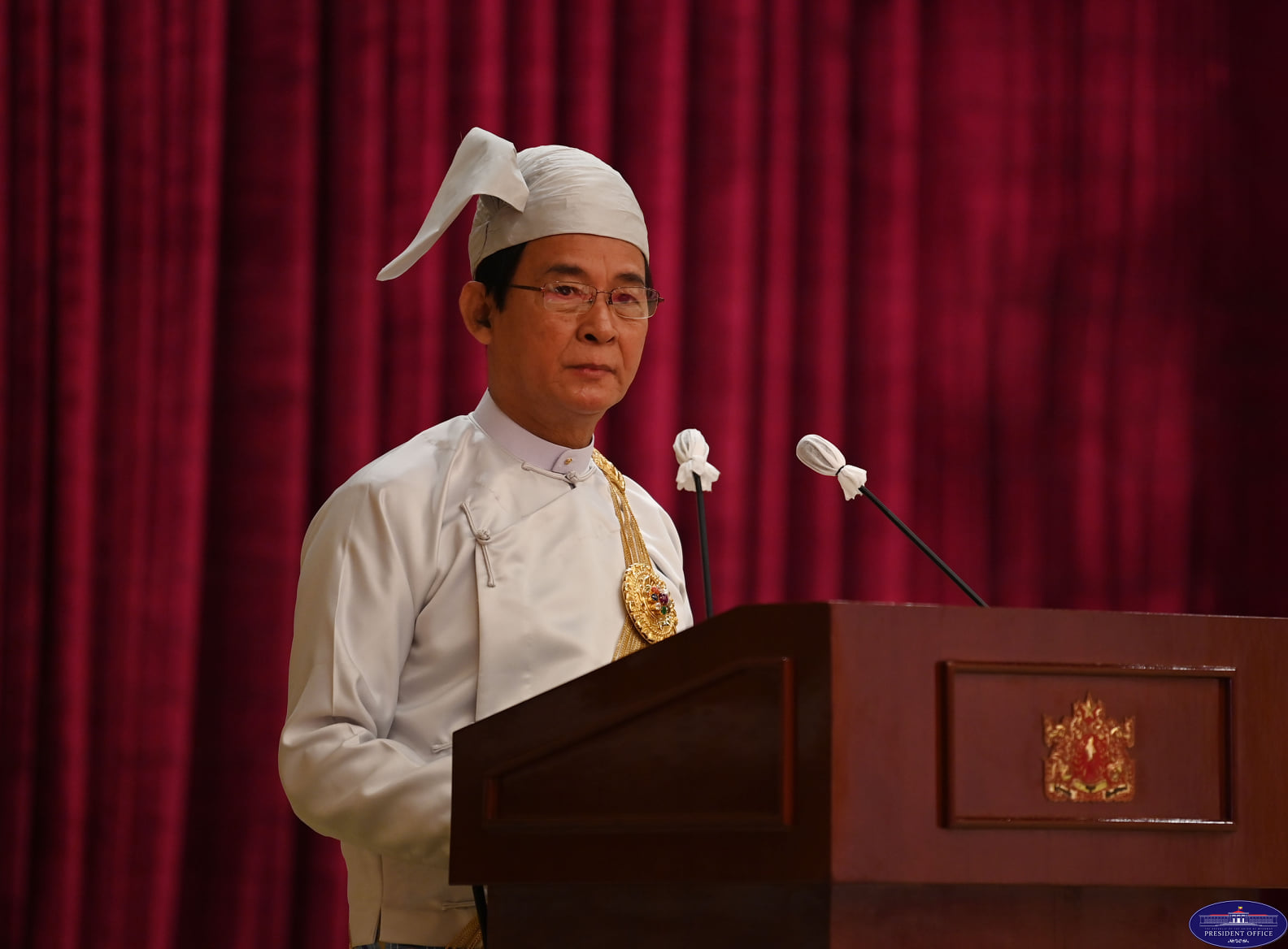 တိုင်းရင်းသားလက်နက်ကိုင်အဖွဲ့များ ငြိမ်းချမ်းရေးအတွက် ပူးပေါင်းပါဝင်ကြရန် သမ္မတ တိုက်တွန်း