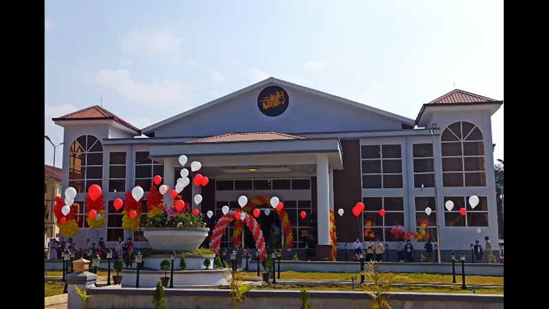 ကျပ်သိန်း ၁၃,၀၀၀ ကျော် ကုန်ကျခံဆောက်ထားသည့် ဒီးမော့ဆိုမြို့နယ်ခန်းမဖွင့်လှစ် (ဓာတ်ပုံ)