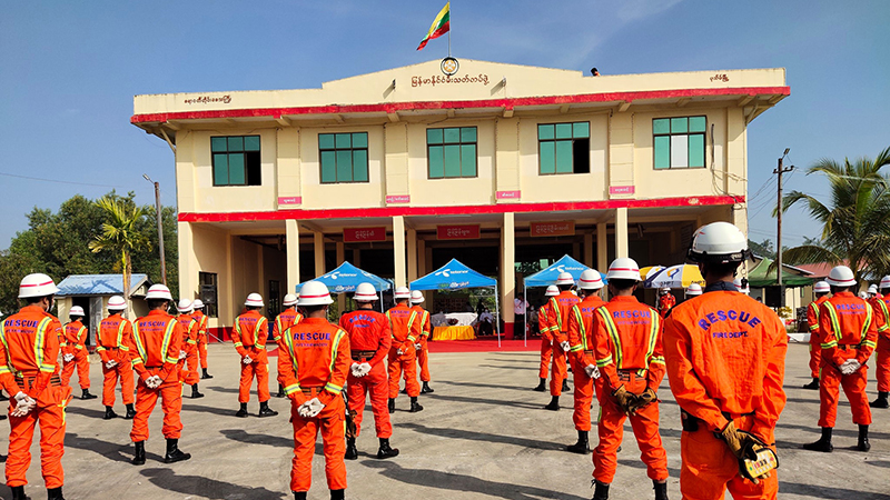 ဧရာ၀တီတိုင်း သဘာဝဘေးကယ်ဆယ်ရေးအတွက် မီးသတ်တပ်ဖွဲ့ဝင် ၁၀၀၀ ကျော်ဖြင့် ဖွဲ့စည်း