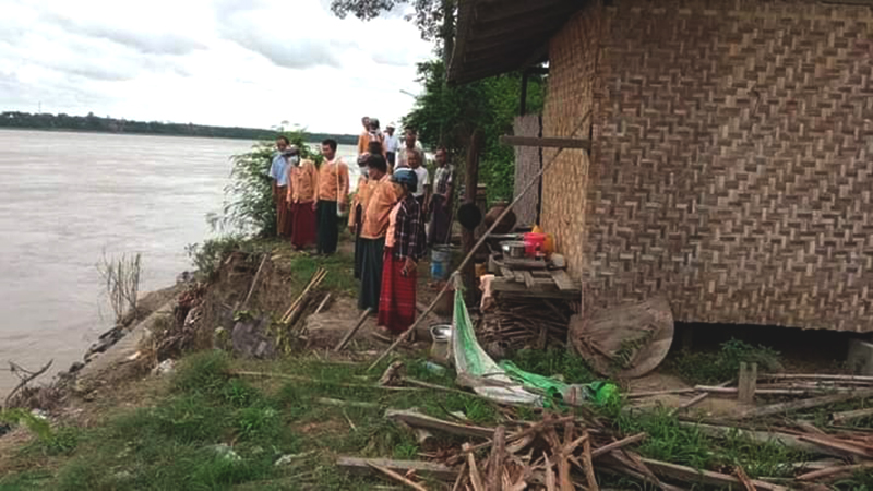 စစ်ကိုင်းတိုင်း ကမ်းပြိုမှုကာကွယ်ရေးလုပ်ငန်း ၆၀ ကို ကျပ် ၉ ဒသမ ၁‌၅ ဘီလီယံဖြင့် ဆောင်ရွက်မည်