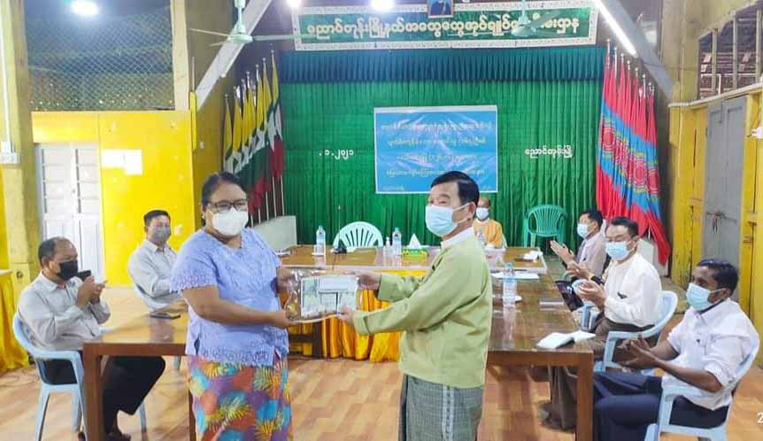 ဧရာဝတီတံတားတည်ဆောက်စဉ်က နစ်နာခဲ့သည့်တောင်သူများကို လျော်ကြေး ကျပ် သိန်း ၃၀၀၀ ကျော်ပေး