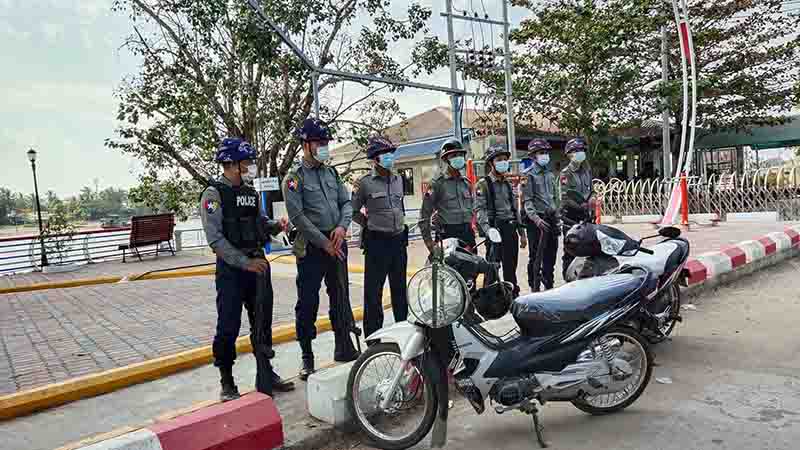 ပုသိမ်တွင် စစ်အာဏာရှင်ကို ဆန့်ကျင်ဆန္ဒပြမည့်သတင်းကြောင့် ရဲတပ်ဖွဲ့ လုံခြုံရေးယူ