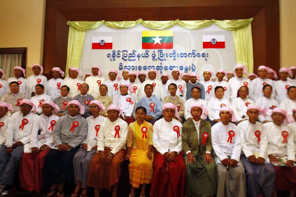 ရခုိင္ျပည္နယ္အတြင္း ခုိး၀င္သူ ပုိမ်ားလာ