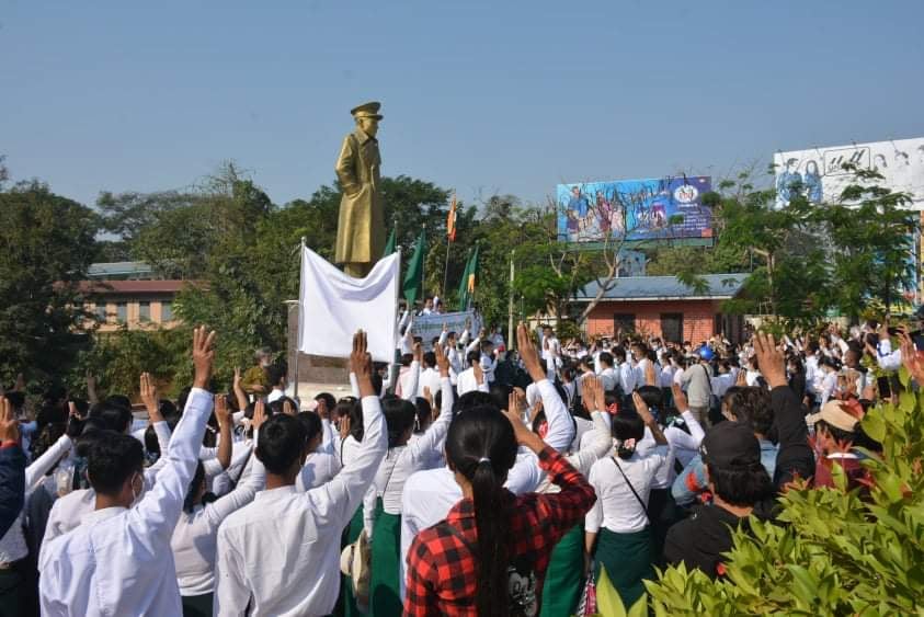 စစ်အာဏာရှင်ဆန့်ကျင်ရေး တောင်ငူဆန္ဒပြပွဲတွင် ဌာနဆိုင်ရာများ ပါဝင်လာ