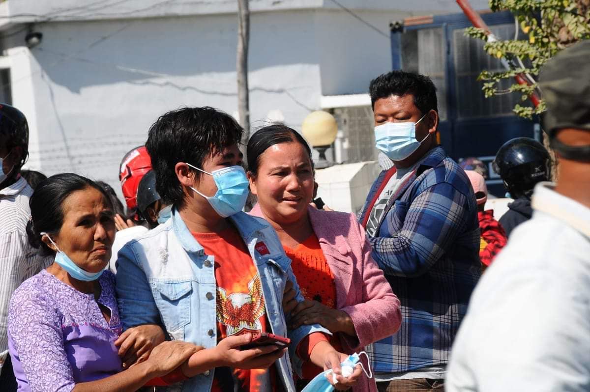 ဖမ်းဆီးခံခဲ့ရသည့် မန္တလေးမြို့က ဆန္ဒပြသူ ၈၀ ကျော် ခံဝန်ဖြင့် ပြန်လွတ်
