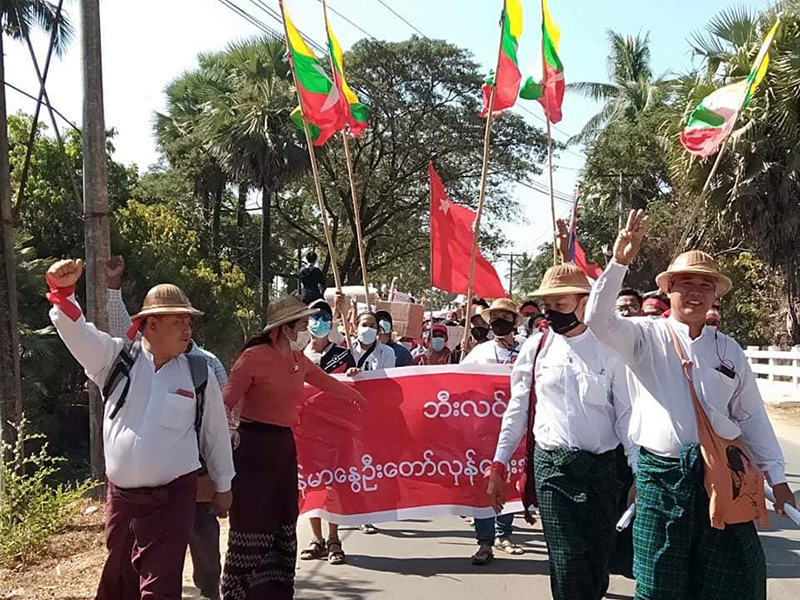 စစ်အာဏာရှင်ဆန့်ကျင်ရေး လက်ပံတန်းမြို့ ဆန္ဒပြပွဲ ဦးဆောင်သူအချို့ကို လိုက်လံဖမ်းဆီး