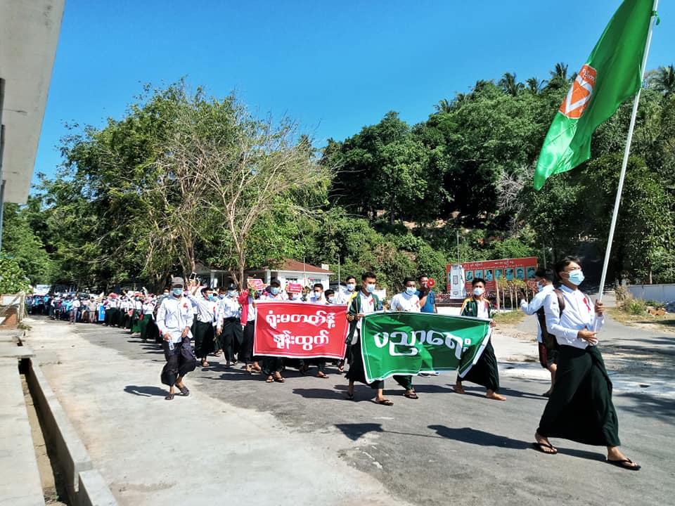 စစ်အာဏာရှင်အလိုမရှိကြောင်း ပေါင်မြို့ဆန္ဒပြပွဲ ဌာနဆိုင်ရာများ ပိုမိုပူးပေါင်းလာ