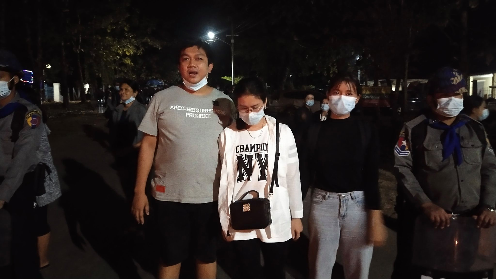 ဘားအံမြို့က ဖမ်းဆီးခံ ကျောင်းသားပြည်သူ ၁၀ ဦး ပြန်လွတ်