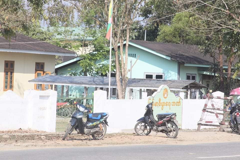 ပူတာအိုရှိ မြန်မာ့စီးပွားရေးဘဏ်ကို စစ်တပ်ဝင်ရောက်