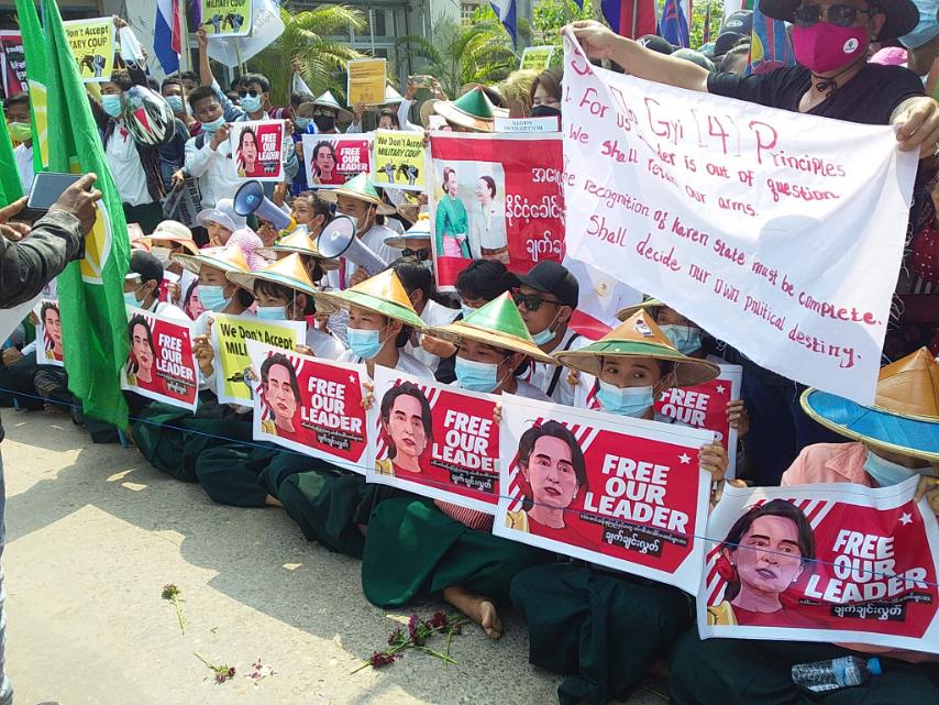 ကော့ကရိတ်မြို့က စစ်အာဏာရှင်ဆန့်ကျင်ရေး ၁၀ ရက်မြောက် ဆန္ဒပြပွဲ