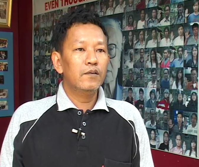 နုိင္ငံေရးအက်ဥ္းသားမ်ား ျပန္လြွႊတ္