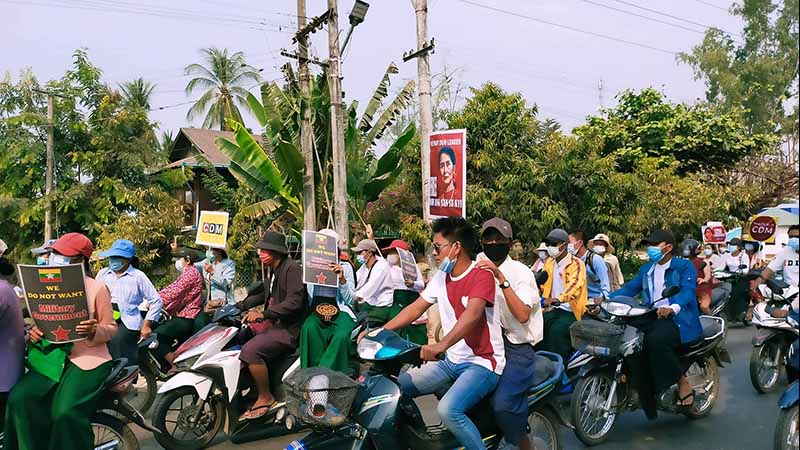 ကျောက်ကြီး၊ ကျောက်တံခါးနှင့် ဖြူးတွင်  စစ်အာဏာသိမ်းဆန့်ကျင်မှု အရှိန်မြှင့်