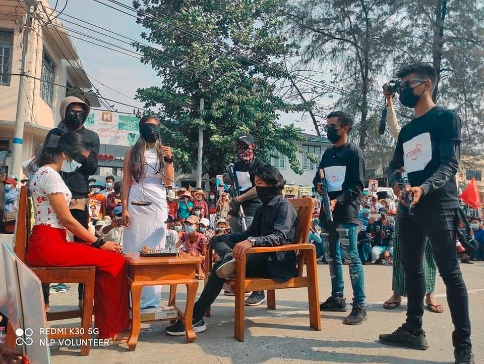 ညောင်​လေးပင်မြို့ Generation Z လူငယ်များ၏ လှုပ်ရှားမှု မြင်ကွင်းများ