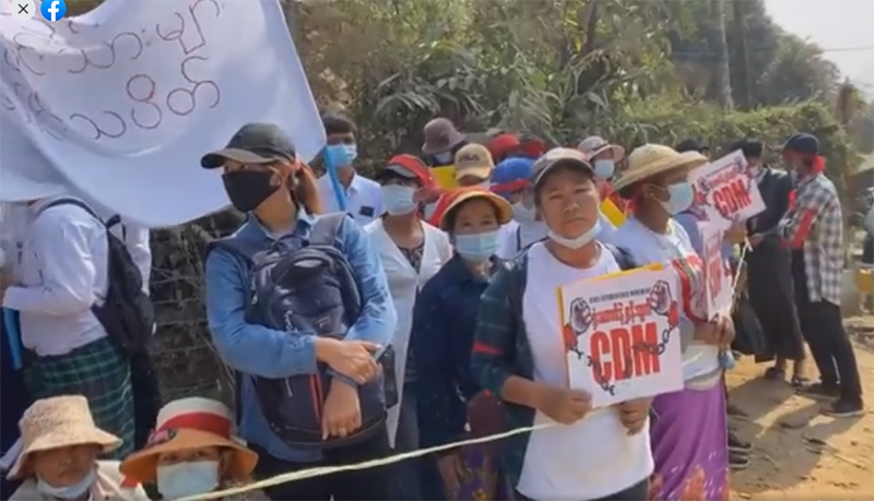 ဖားကန့်ပြည်သူထောင်ချီ ဆန္ဒပြတောင်းဆိုမှုကြောင့် Generation Z လူငယ်အချို့ ပြန်လွတ်