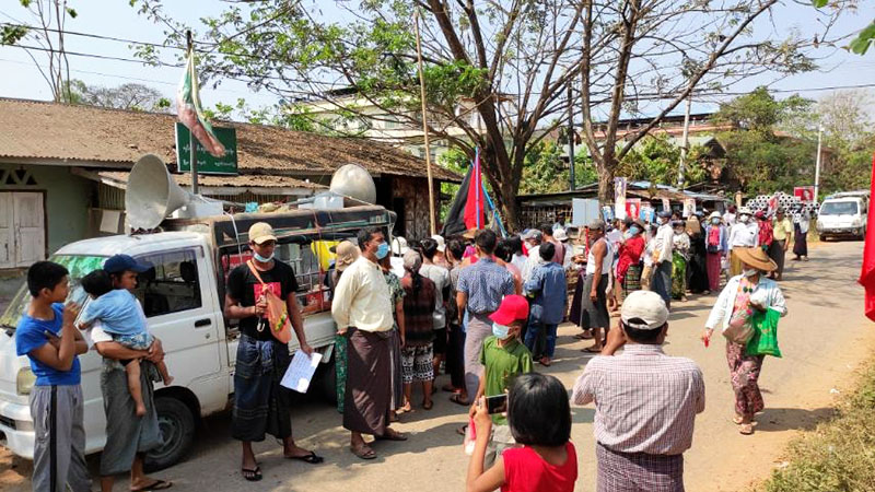 အာဏာသိမ်း စစ်ကောင်စီခန့် အုပ်ချုပ်ရေးမှူးများ အလိုမရှိကြောင်း ညောင်လေးပင်တွင် ဆန္ဒပြ