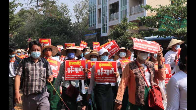 ချမ်းအေးသာစံမြို့နယ်တွင် ပညာရေးဝန်ထမ်းအချို့ ဖိအားပေးခံနေရ