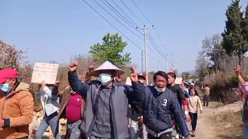 စစ်ကောင်စီခန့် အုပ်ချုပ်ရေးမှူးများကို အလိုမရှိကြောင်းဆန္ဒပြ