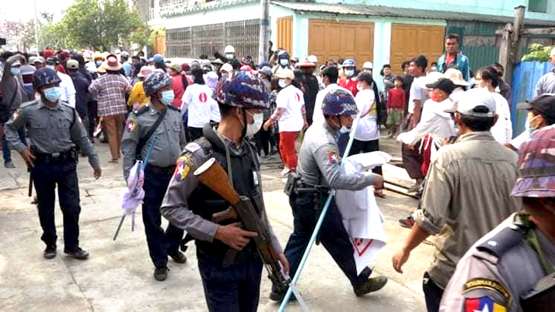 စစ်အာဏာရှင်ဆန့်ကျင်ရေး ခန္တီးသပိတ်စစ်ကြောင်း ဖြိုခွင်းခံရ
