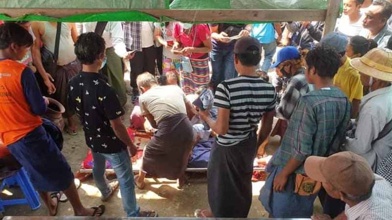 မန္တလေးတွင် ပစ်ခတ်ခံရမှုကြောင့် သေဆုံးသွားသူ၏ရုပ်အလောင်း နေအိမ်ပြန်သယ်