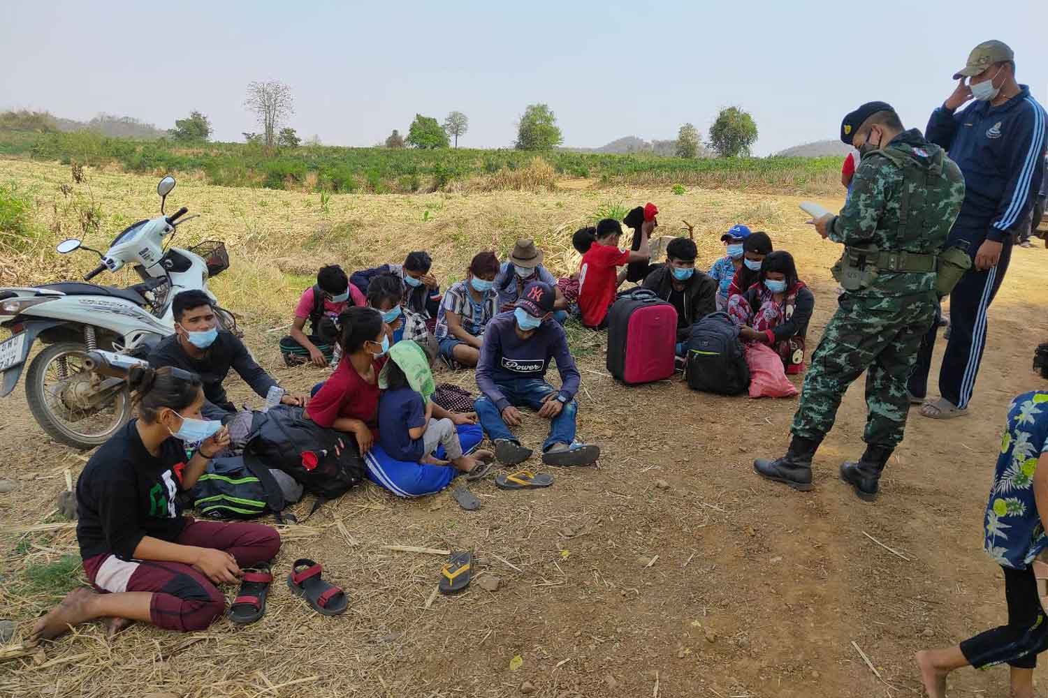 တရားမဝင်နယ်စပ်ဖြတ်လာသည့် မြန်မာနိုင်ငံသား ၂၄ ယောက် ဖမ်းဆီးခံရ