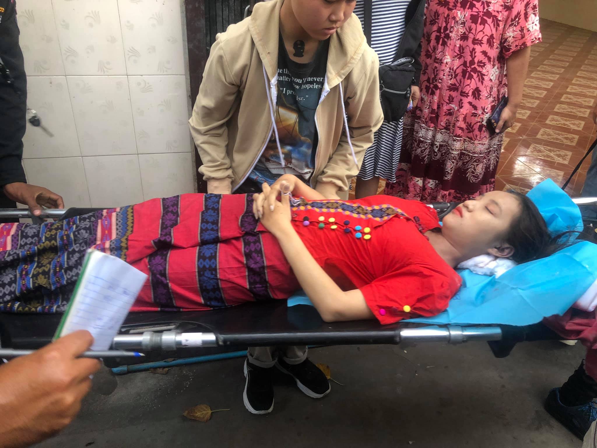 မန္တလေးတွင် ဦးခေါင်းသေနတ်မှန် ကျဆုံးခဲ့သည့် မိန်းကလေးကို မနက်ဖြန် သင်္ဂြိုဟ်မည်
