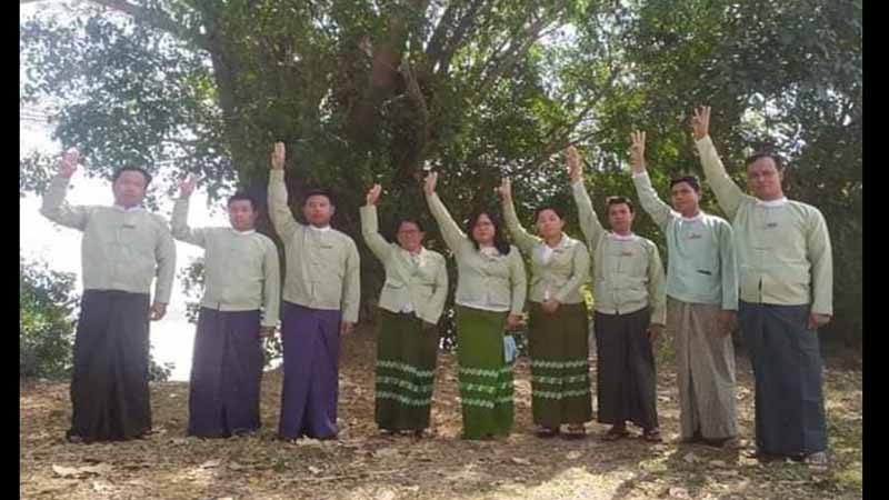 မော်လိုက် မြို့နယ်ထွေအုပ် ဒုဦးစီးအပါအဝင် ၉ ဦး CDM တွင် ပူးပေါင်းပါဝင်