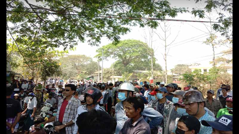 မြန်အောင် ဆန္ဒပြကျောင်းသား ၄ ဦး ဖမ်းဆီးခံရ၊ ဆန္ဒပြသူများ၏ ဆိုင်ကယ်များအား သိမ်းဆည်း